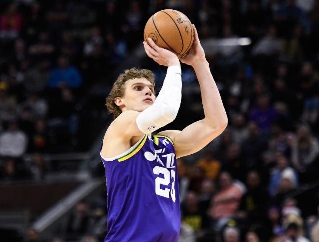 开云-安吉疯狂报价吓傻勇士 库里联手马卡终是黄粱一梦