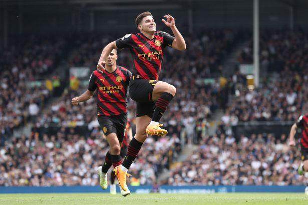 kaiyun-无情曼城轻松收回榜首，50球哈兰德带瓜帅穿越历史